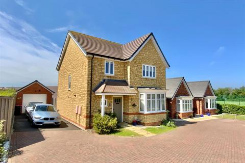 9 Cooper Croft, Hanslope, Milton Keynes, MK19 7FG