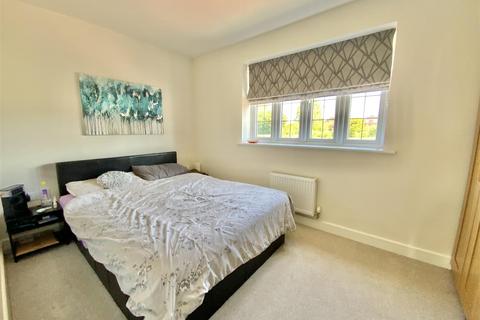 9 Cooper Croft, Hanslope, Milton Keynes, MK19 7FG