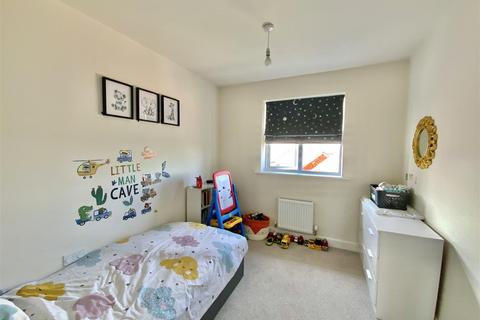 9 Cooper Croft, Hanslope, Milton Keynes, MK19 7FG