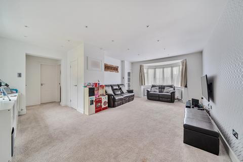 29 Brixham Crescent, Ruislip, HA4 8TU