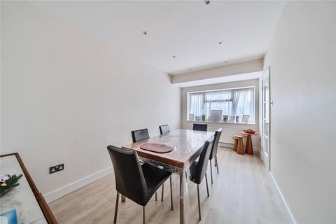 29 Brixham Crescent, Ruislip, HA4 8TU