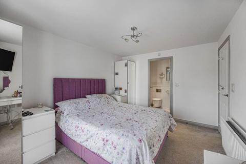 5 Clover Drive, Cheltenham, GL52 3JR