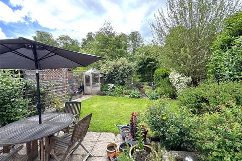 2 bedroom detached house for sale, Beacon View Road, Elstead, GU8