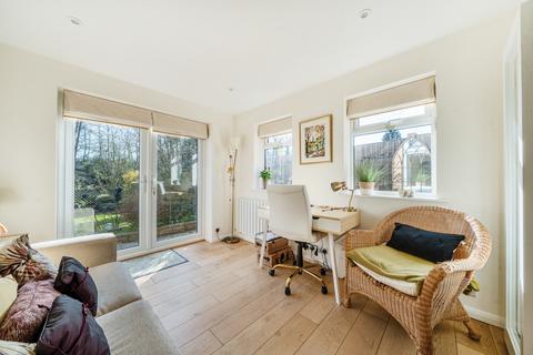 2 bedroom detached house for sale, Beacon View Road, Elstead, GU8