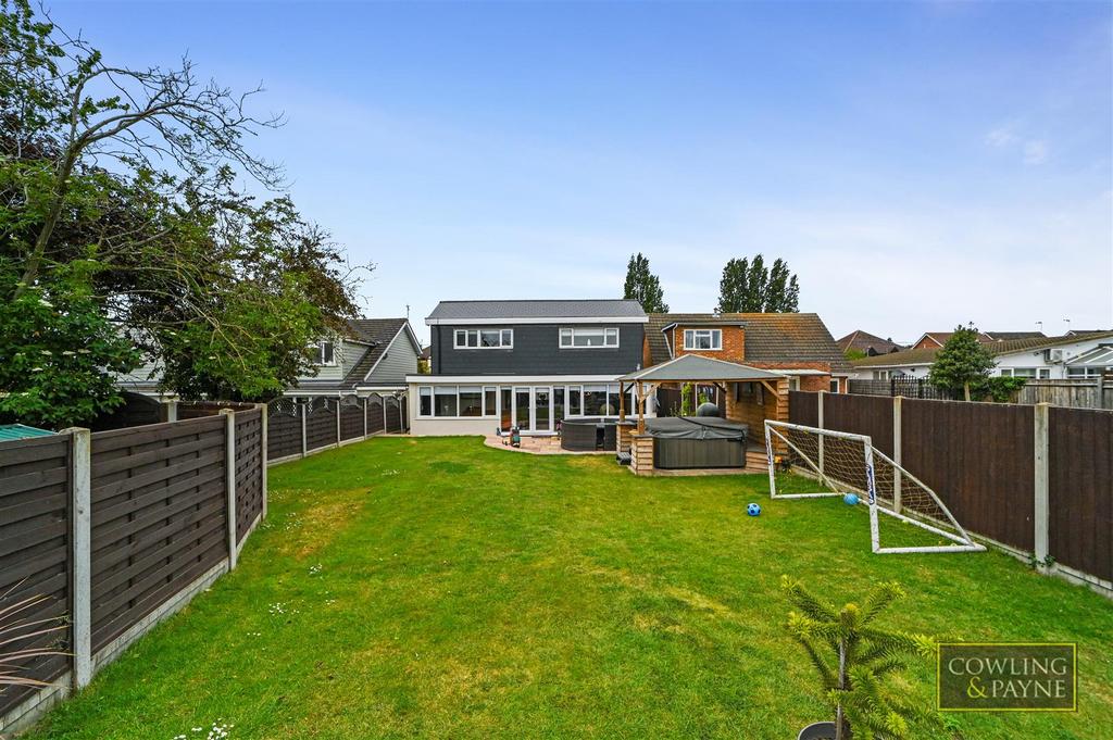 RW-COW-Swan Lane-1.jpg