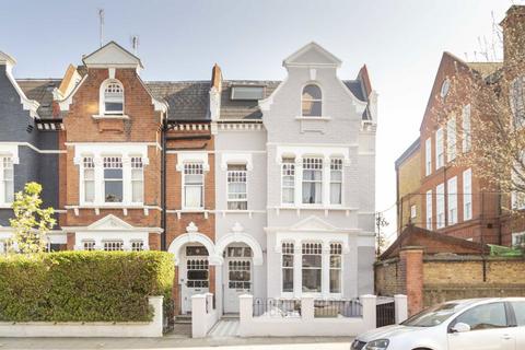 1 bedroom flat to rent, Addison Gardens, London W14