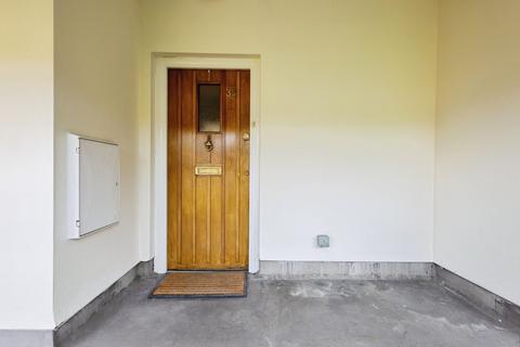 undefined, Adams Way, Alton GU34