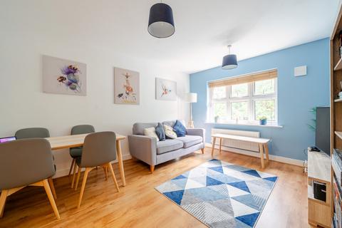 undefined, Marine Court, Hythe SO45