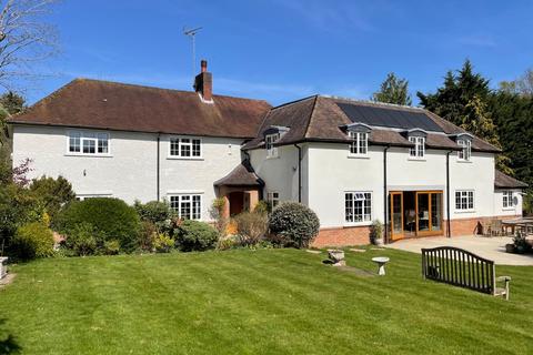 5 bedroom detached house for sale, North Park, Gerrards Cross, Buckinghamshire, SL9