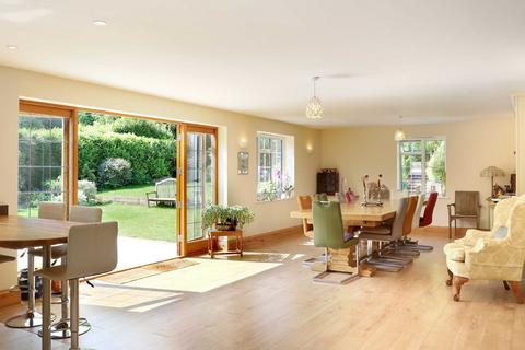 5 bedroom detached house for sale, North Park, Gerrards Cross, Buckinghamshire, SL9