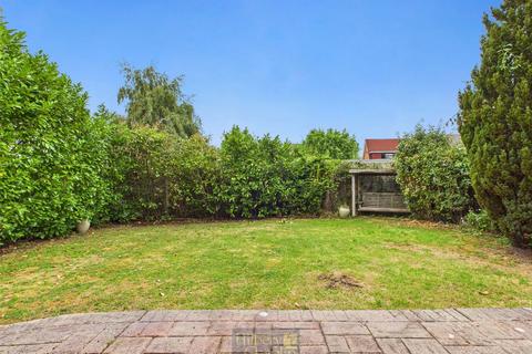 4 bedroom detached house for sale, Berry Lane, Langdon Hills, Essex, SS16