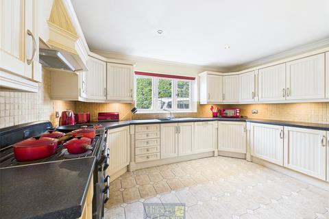 4 bedroom detached house for sale, Berry Lane, Langdon Hills, Essex, SS16