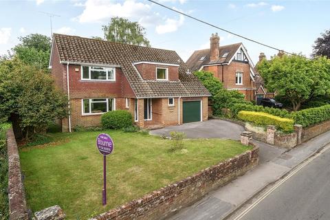 4 bedroom detached house for sale, Heath Road, Petersfield, Hampshire, GU31