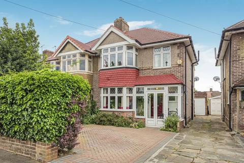 5 Shirley Close, Hounslow, TW3 2HF