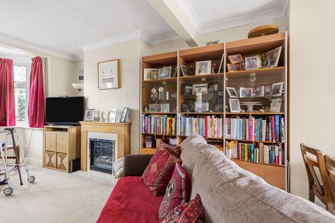 5 Shirley Close, Hounslow, TW3 2HF