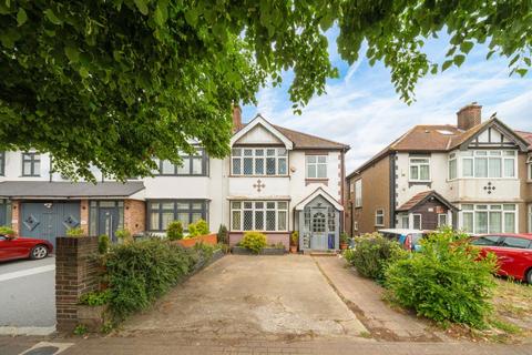 3 bedroom semi-detached house for sale, Great West Road, Isleworth TW7