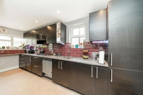3 bedroom semi-detached house for sale, Great West Road, Isleworth TW7