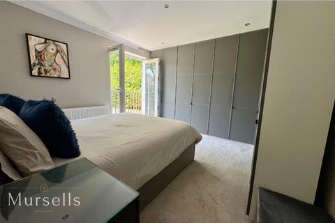 67 Dacombe Drive, Poole, BH16 5JJ