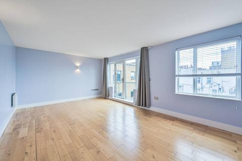 Flat 4, 3 Llanvanor Road, London, NW2 2AR