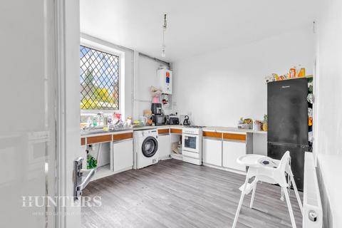 206 Denton Lane, Chadderton, Oldham, OL9 8PL