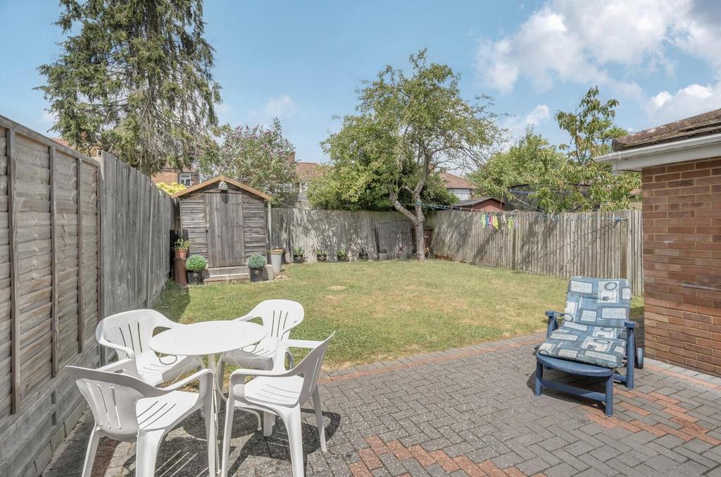 Davidson Frost-Wellings, DFW, Portland Crescent, S