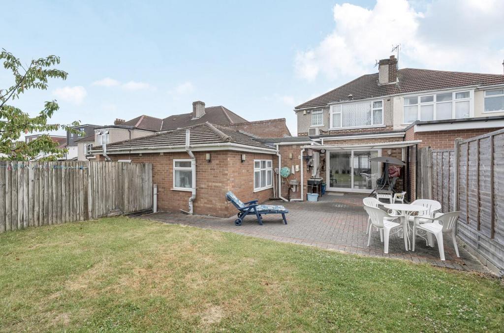 Davidson Frost-Wellings, DFW, Portland Crescent, S
