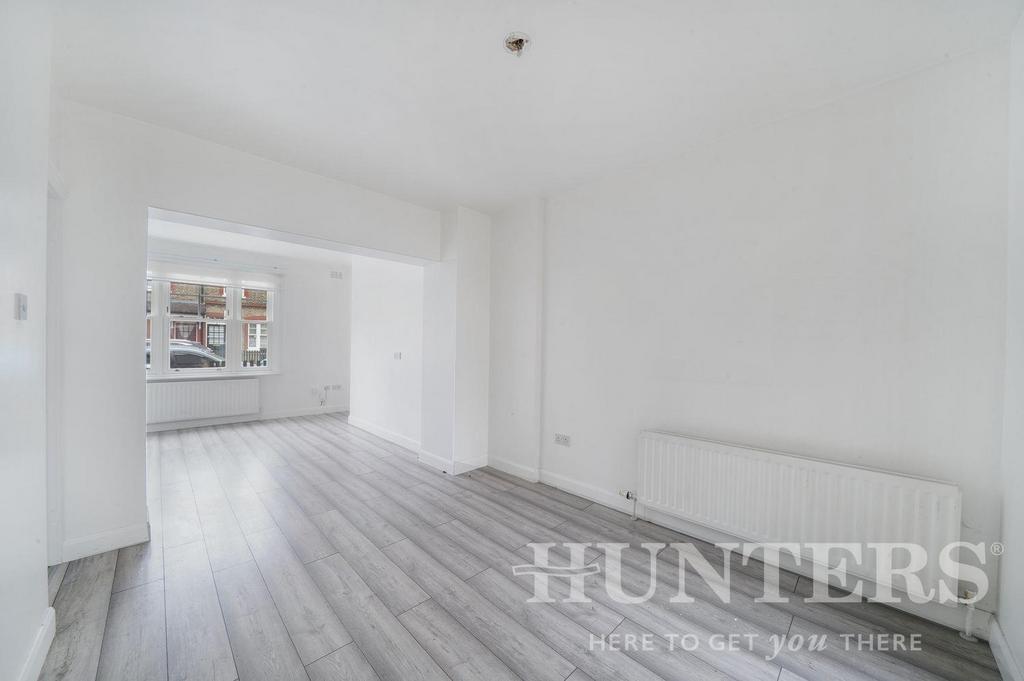 99 Peabody Cottages, Lordship Lane - K2 Iezg1 P9 BCf R