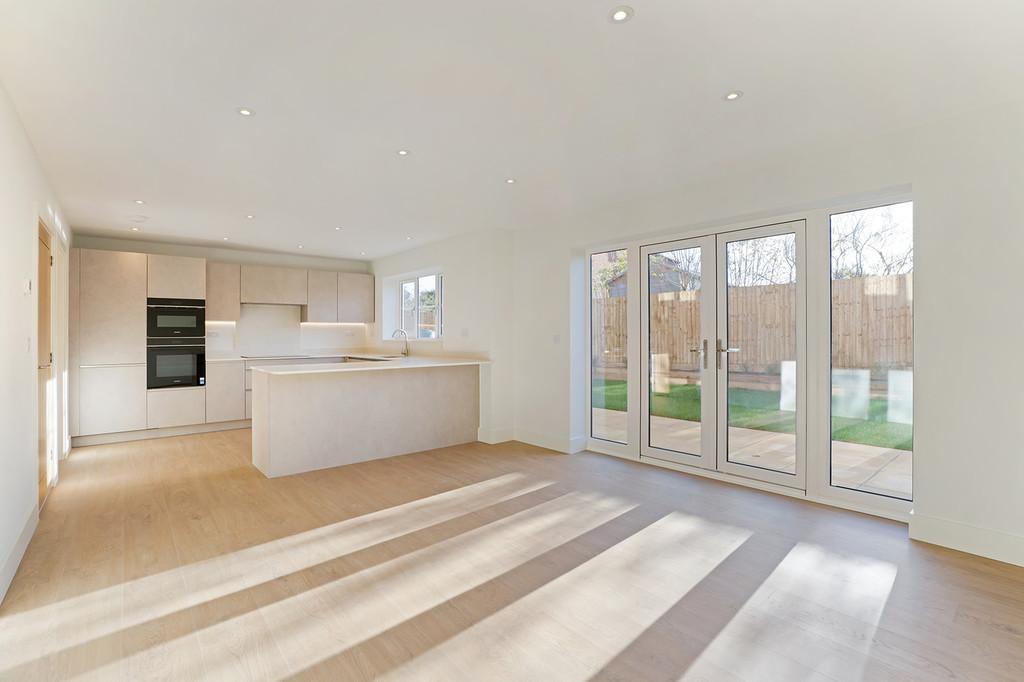Kitchen dining room