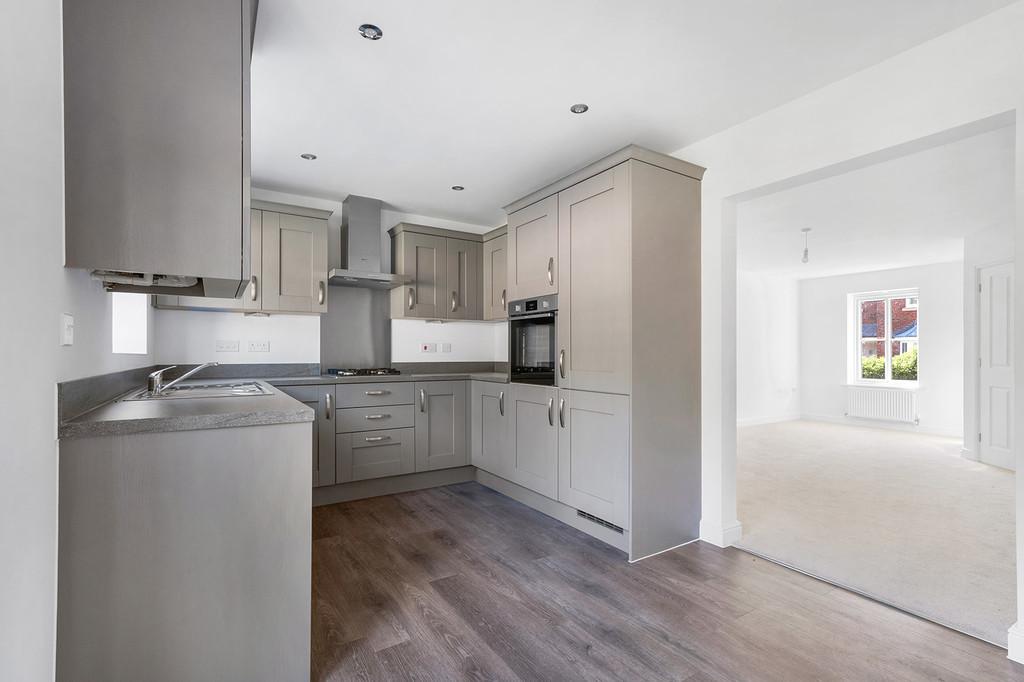 Kitchen dining room
