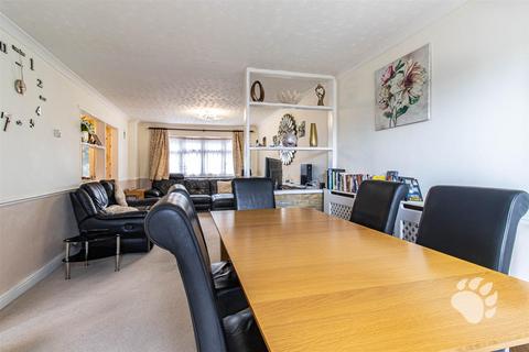 51 Byfletts, Basildon, SS16 4LW