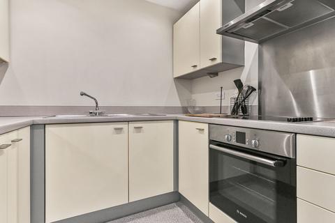 1 bedroom apartment for sale, Avenel Way, Poole