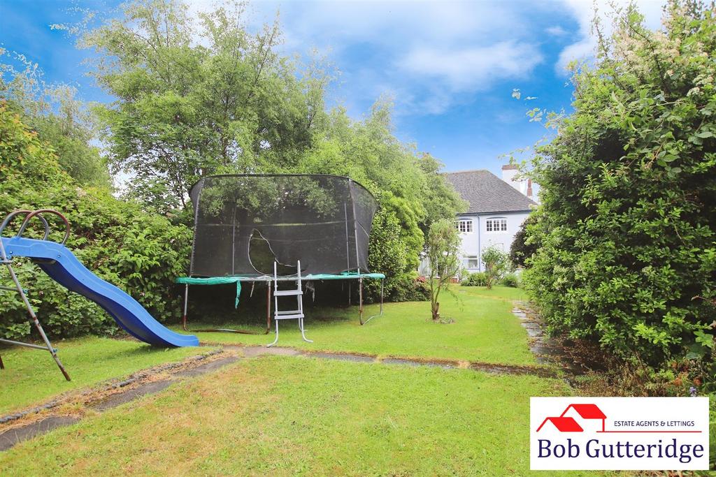 Enclosed rear garden