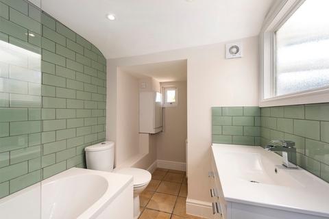 18 Craylands Lane, Swanscombe, DA10 0LP