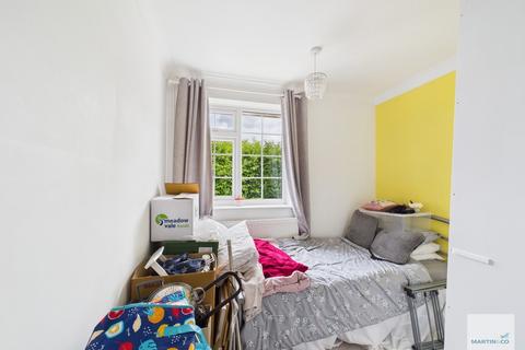 2 bedroom maisonette to rent, Carmel Gardens, Arnold