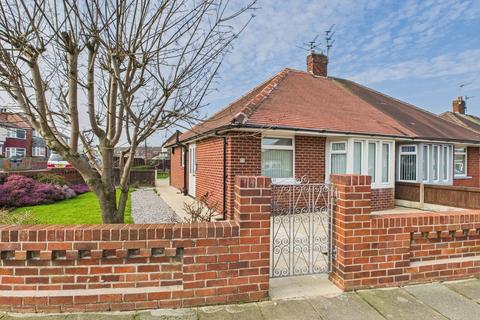 2 bedroom semi-detached bungalow for sale, Clitheroe Place, . FY4