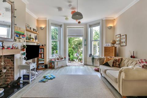 2 bedroom flat for sale, Cavendish Road, Bournemouth