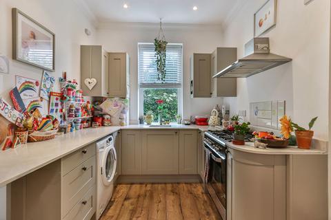 2 bedroom flat for sale, Cavendish Road, Bournemouth