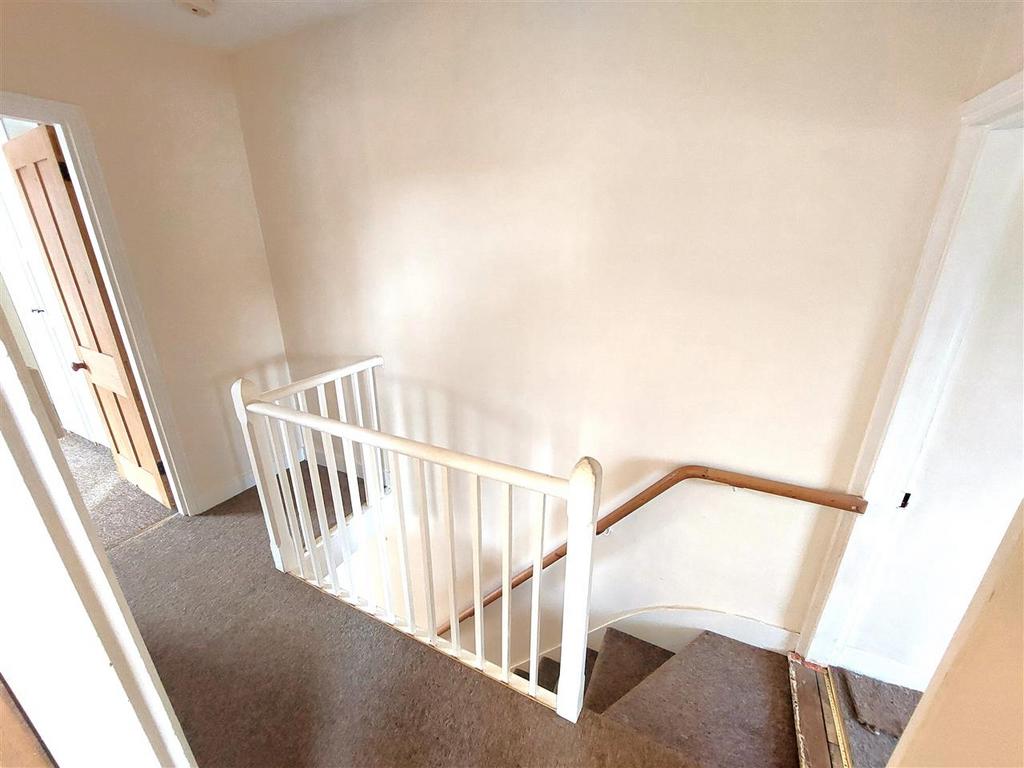 Stairs & Landing