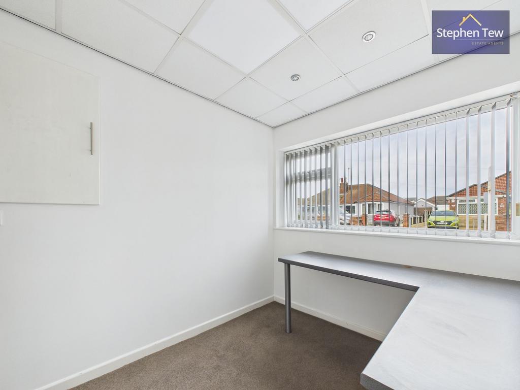 Study / Bedroom 3