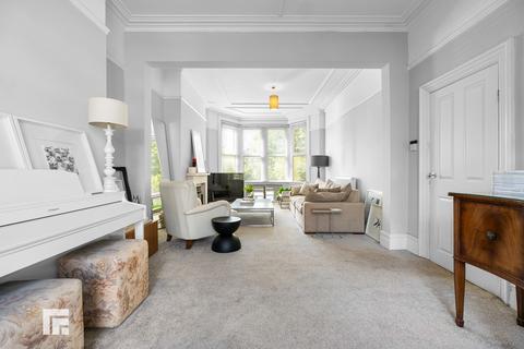 4 bedroom terraced house for sale, Albany Road, Roath, Cardiff