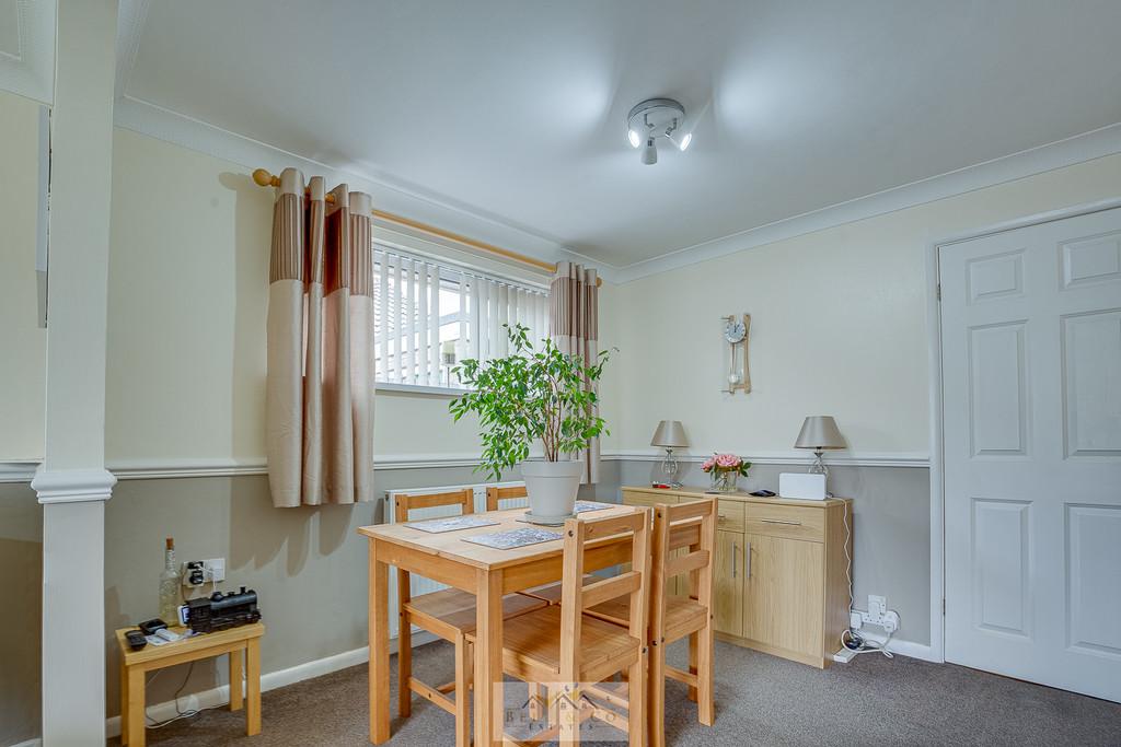 Dining room 1.4