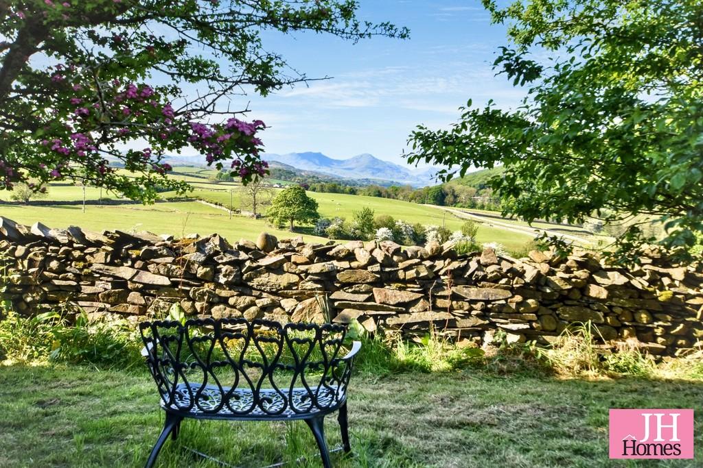 Garden &amp; Outlook