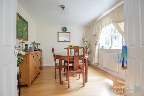 4 bedroom detached house for sale, Round House Way, Cringleford