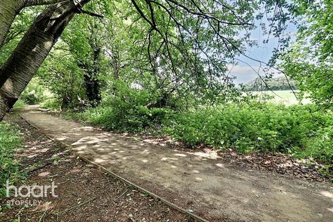 9 Ditton Green, Luton, LU2 8RU