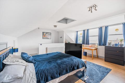 2 bedroom flat for sale, Manor Avenue, Brockley, London, SE4