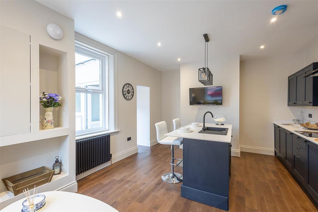 Open Plan Reception