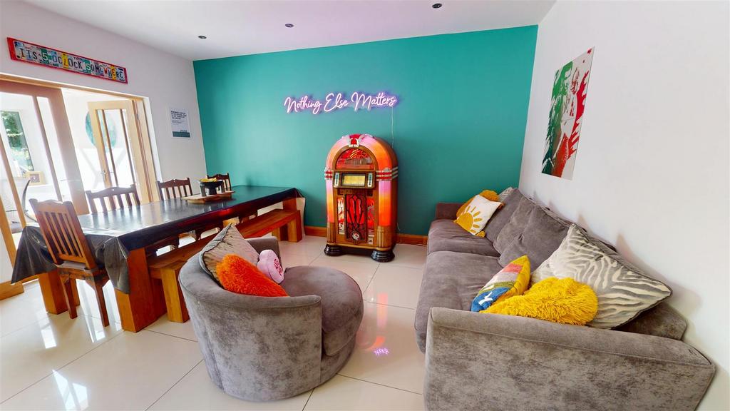 Dining Kitchen / Living