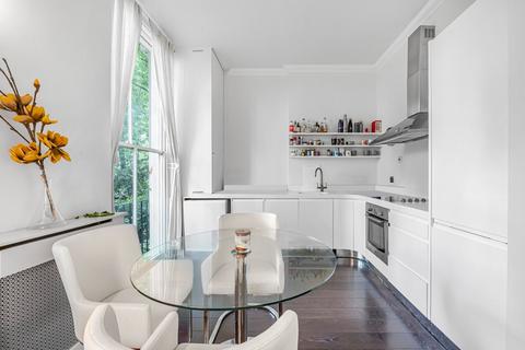 1 bedroom flat for sale, Porchester Square, Bayswater, London