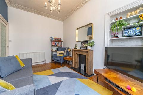 2 bedroom flat for sale, 160(1F1) Easter Road, Edinburgh, EH7