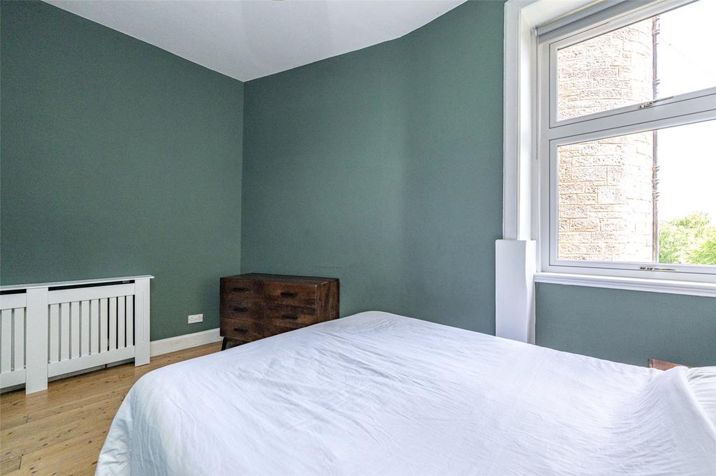Bedroom 1 Alt
